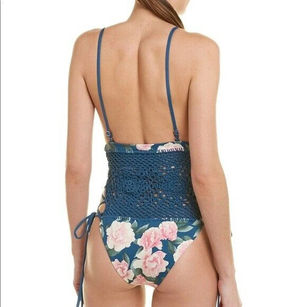 NWT Frankies Bikinis Lilah Swimsuit Pink Peony XS